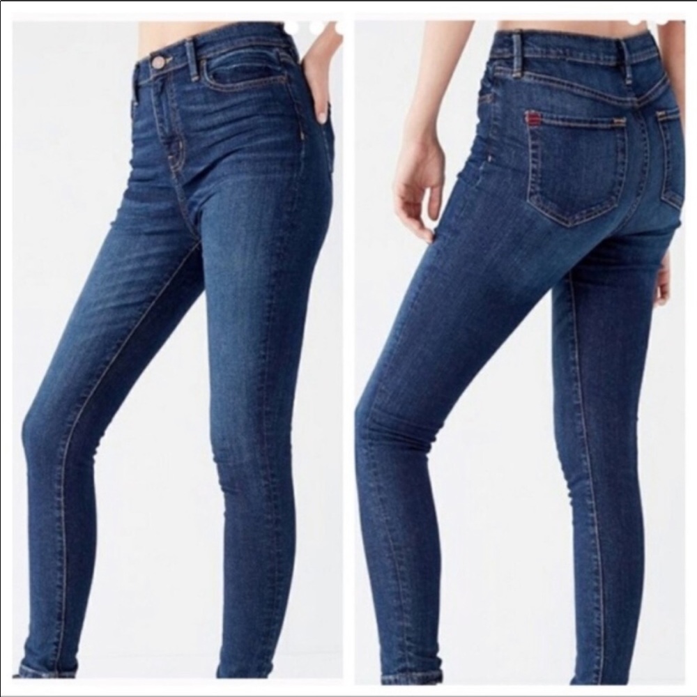 BDG Ankle Skinny Jeans in Dark Wash